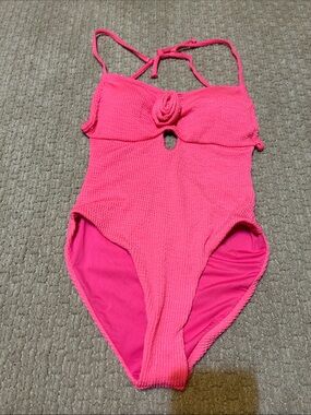 Altar’d State Revival bathing suit NWT med $84
